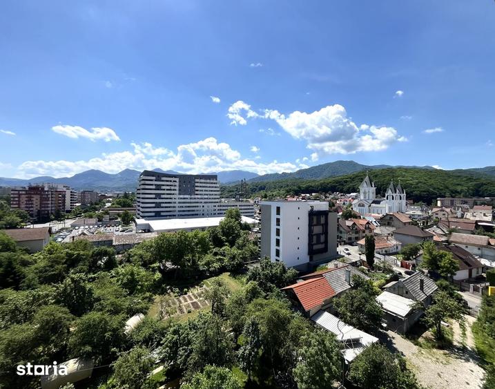 Apartament cu 2 camere decomandat în Valea Cetății