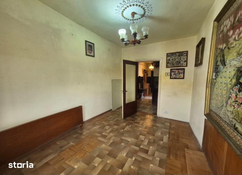 Apartament cu 3 camere decomandat în Ultracentral