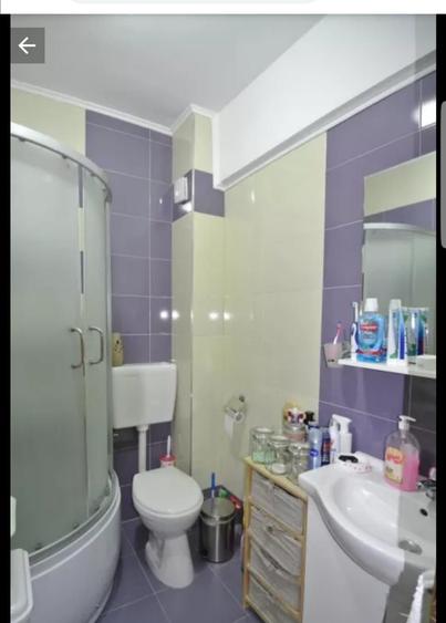 Apartament cu 2 camere decomandat în Petru Rareș