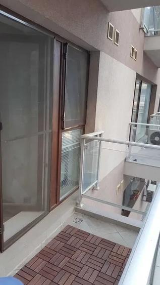 Garsonieră semidecomandată în Titan
