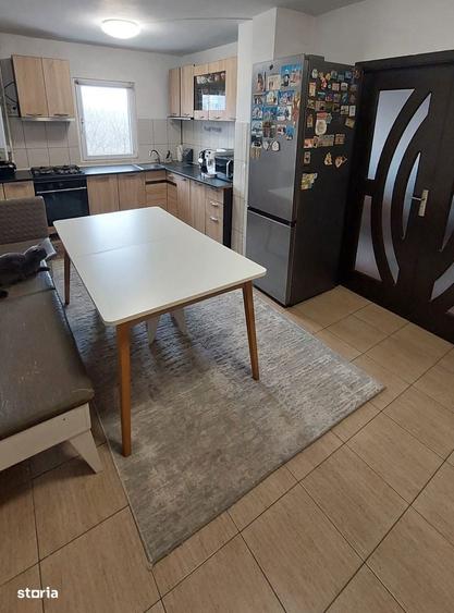 Apartament 3 camere, 60 mp zona Orizont, Bacau | 2 bai | 2 balcoane - 7