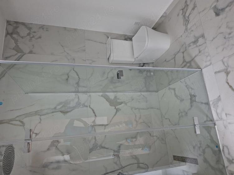 Casă cu 4 camere cu Teren 250 Mp în Central