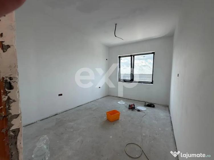 Casă cu 3 camere cu Teren 250 Mp în Clinceni