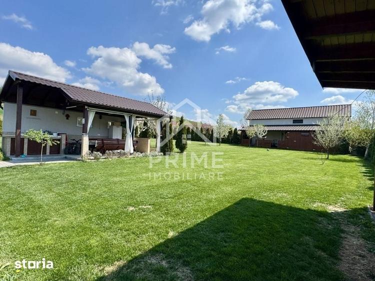 Casă cu 4 camere cu Teren 2000 Mp în Ciugud