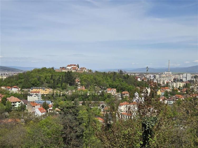 Apartament cu 2 camere decomandat, mobilat în Drumul Poienii
