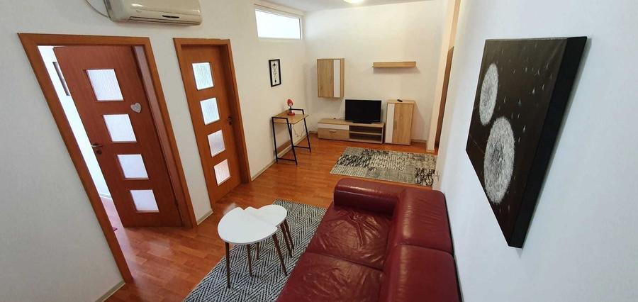 Apartament cu 2 camere semidecomandat în UTA