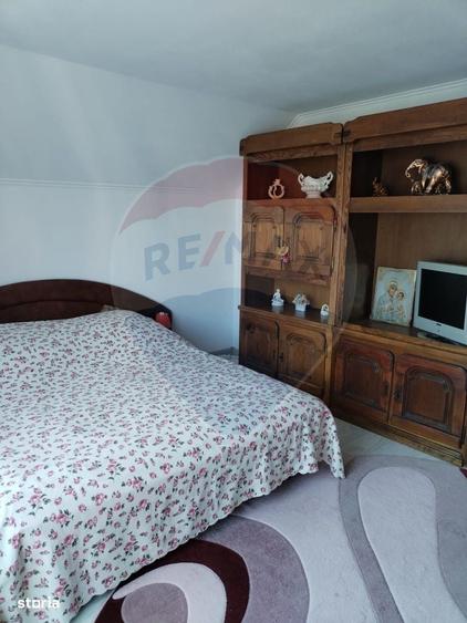 Casă cu 4 camere în Valea Hotarului