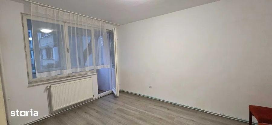 Apartament cu 3 camere decomandat în Tudor Vladimirescu