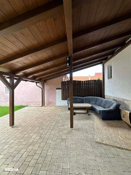 Casă cu 4 camere decomandat cu Teren 750 Mp în Lucian Blaga