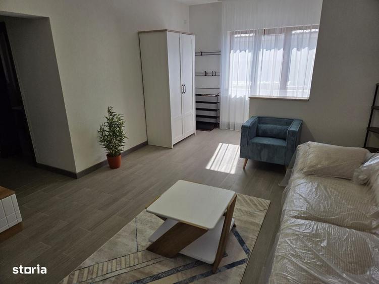 Casa Duplex | 2 Apartamente Separate | Curte, 8 Parcari, Mobilata Nou - 35