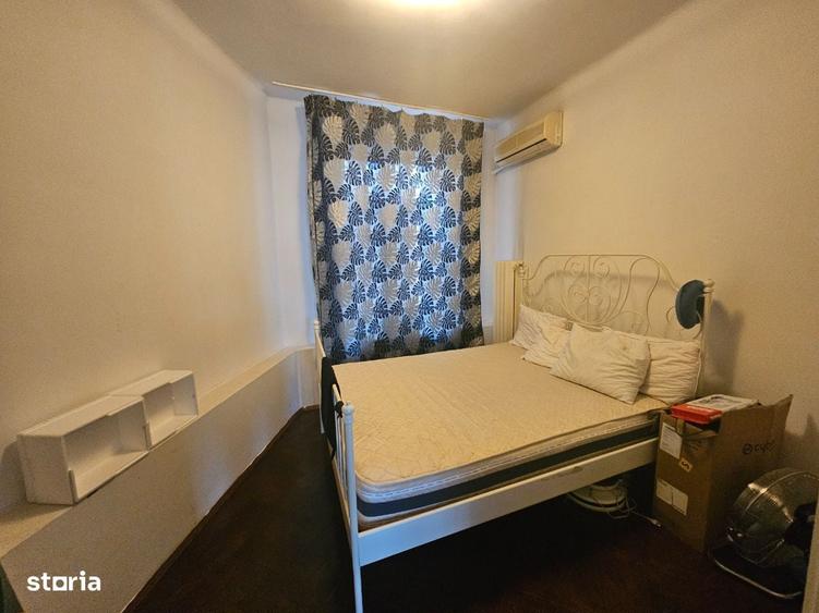 Apartament cu 4 camere decomandat în Victoriei