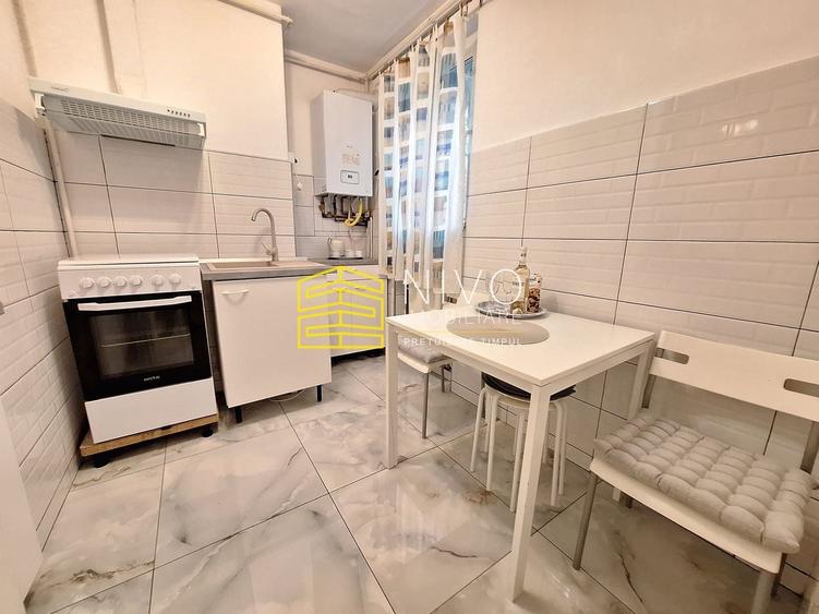 Apartament cu 3 camere decomandat, mobilat în Tudor