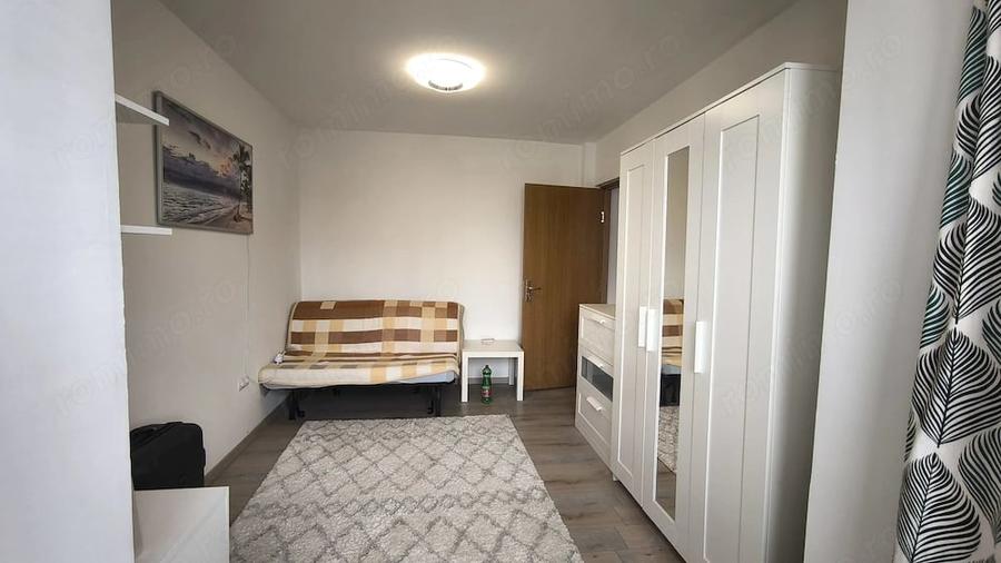 Apartament cu 2 camere semidecomandat în Dacia
