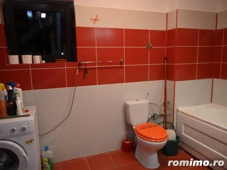 Apartament cu 2 camere decomandat în Tei