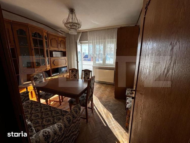 Apartament cu 4 camere decomandat în Ultracentral