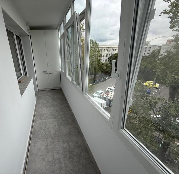 Apartament cu 2 camere decomandat în Podu Roș