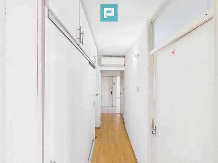Apartament cu 3 camere decomandat în Rogerius