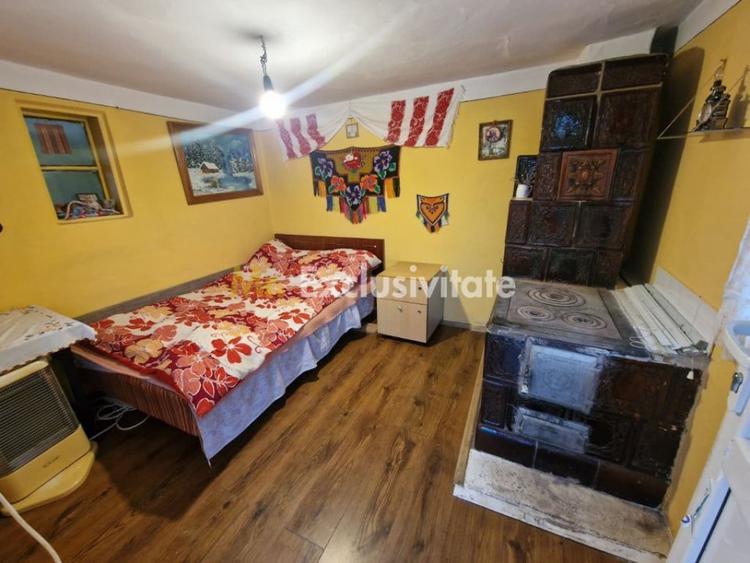 Casă cu 3 camere cu Teren 2100 Mp în Lunca