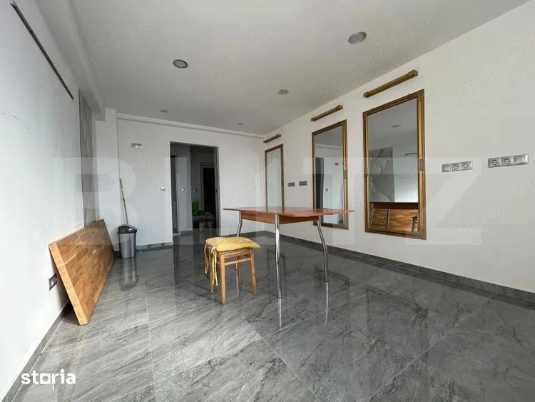 Spațiu comercial, de 54 mp, în Central