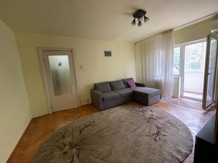 Apartament cu 2 camere semidecomandat în Șagului