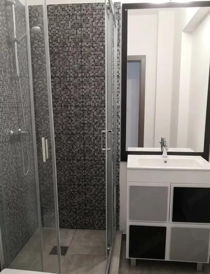 Apartament cu 3 camere semidecomandat, mobilat în Floreasca