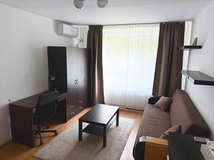 Garsonieră decomandată în Pantelimon