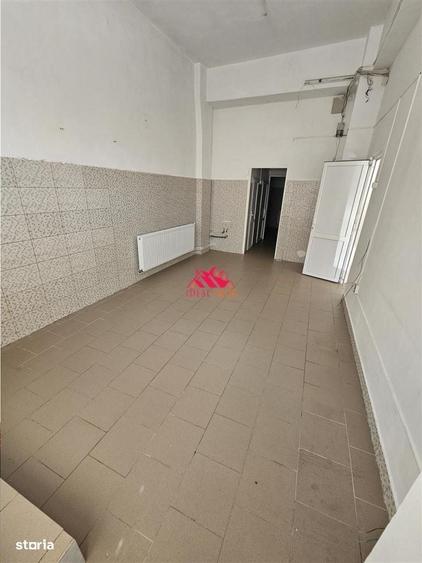 Spațiu comercial, de 122 mp, în Narcisa