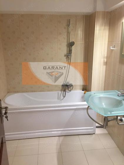 Apartament cu 4 camere decomandat în Ultracentral
