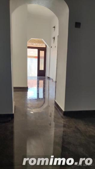 Casă cu 2 camere cu Teren 1759 Mp în Fârdea