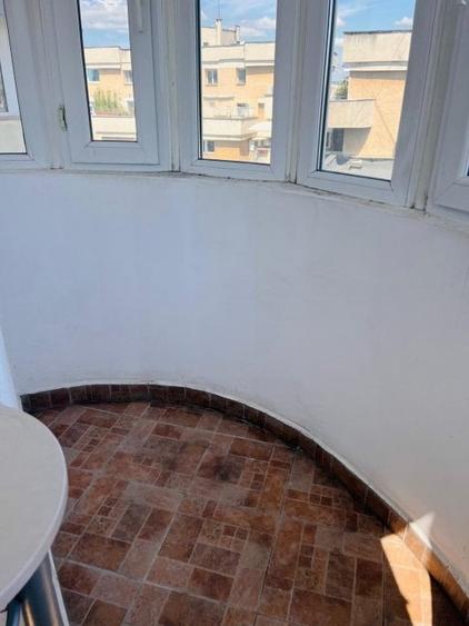 Apartament cu 3 camere decomandat în Ultracentral