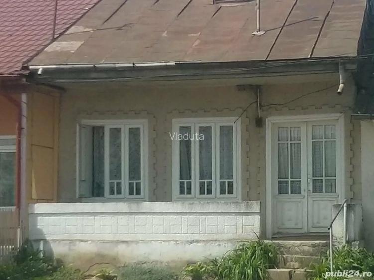 Casă cu 3 camere în Foltești