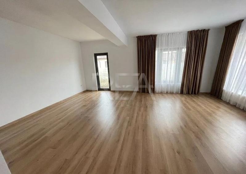 Casă individuală cu 3 camere cu Canalizare în Clinceni