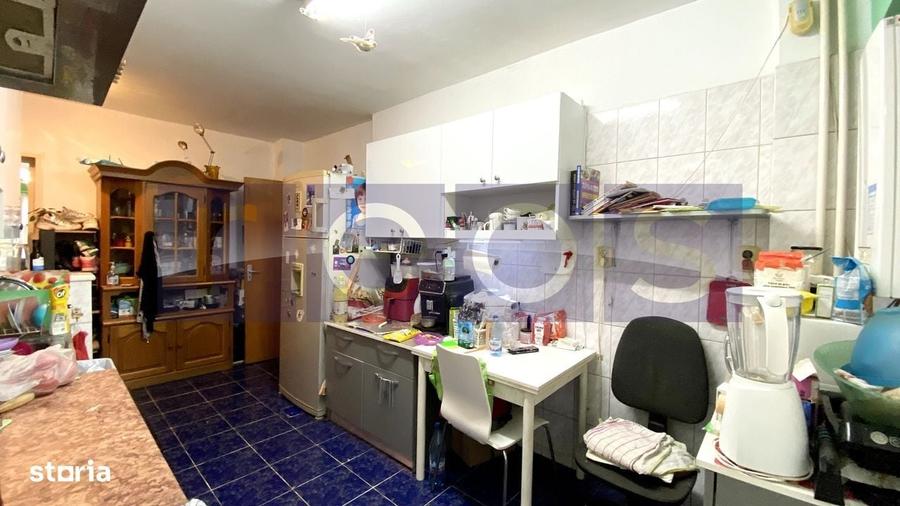 Apartament cu 3 camere decomandat în 13 Septembrie