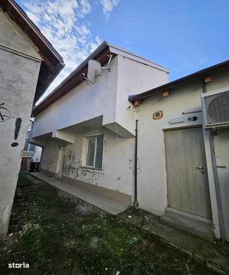 Apartament cu 2 camere decomandat în Ultracentral