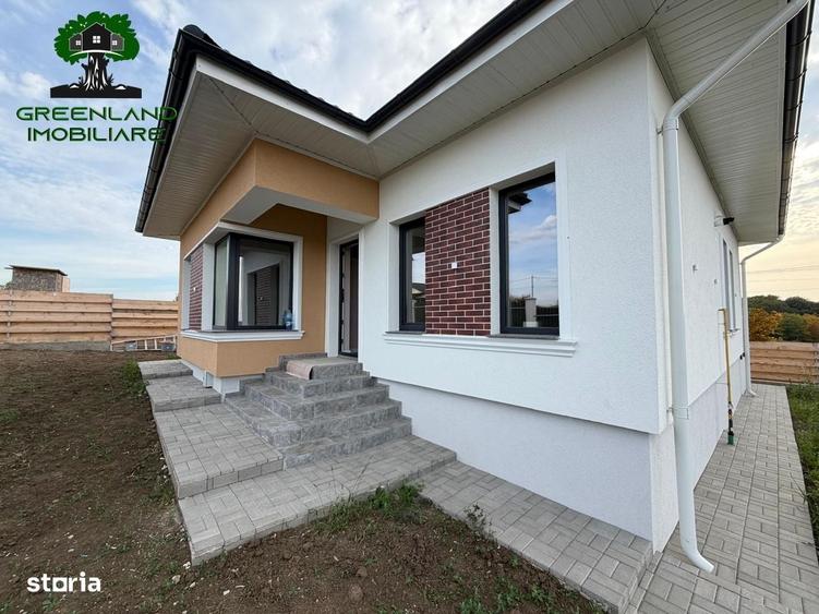 Casă cu 4 camere în Ciurbești