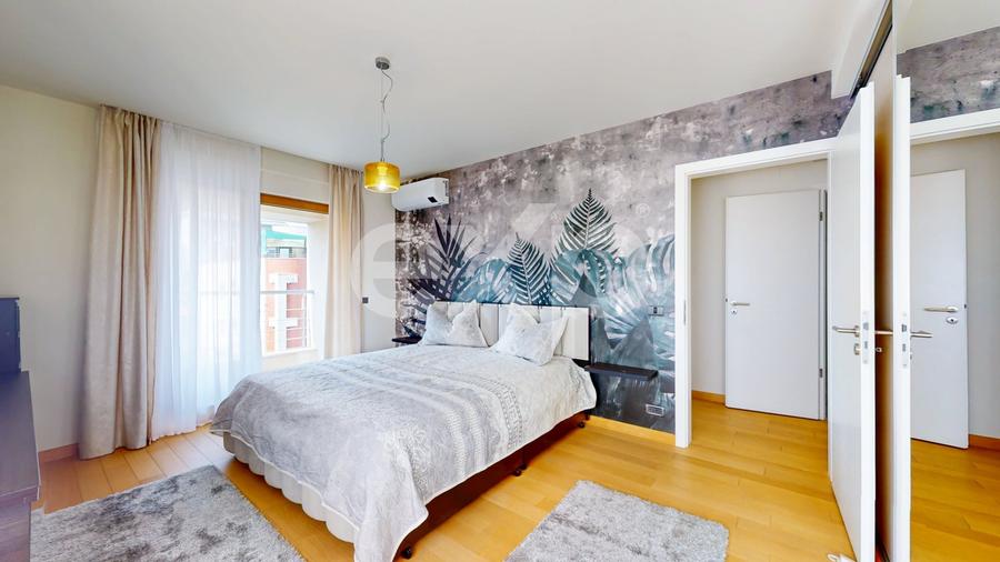 Apartament cu 4 camere decomandat, mobilat în Aviatorilor