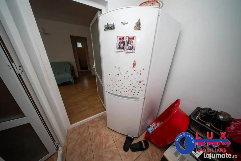 Apartament cu 2 camere semidecomandat în Babadag