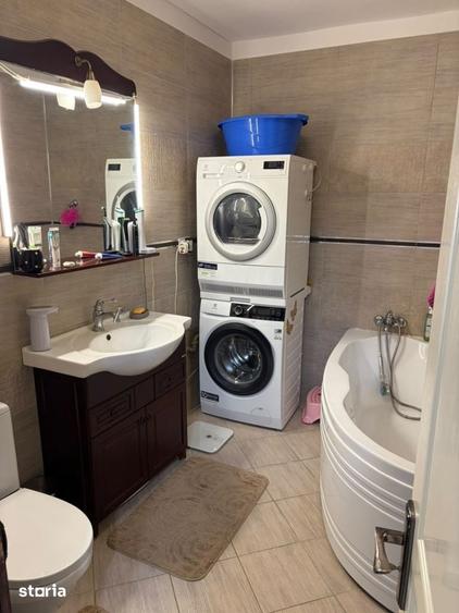 Apartament cu 2 camere decomandat în Florești — fotografia 1