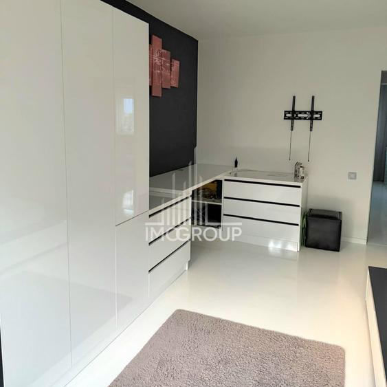 Apartament cu 3 camere decomandat, mobilat în Grigorescu