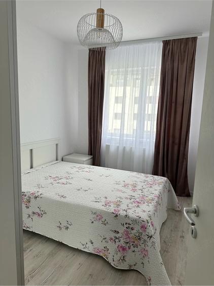 Apartament cu 2 camere decomandat în Tineretului