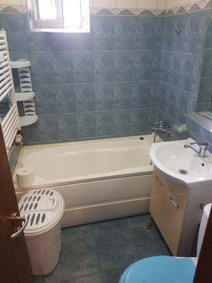 Apartament cu 2 camere semidecomandat în P-ța Reșița