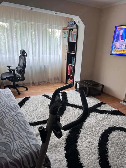 Apartament cu 2 camere decomandat în Micro III