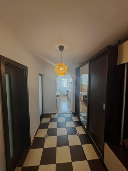 Garsonieră decomandată în Lujerului