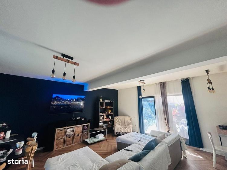 Casă cu 4 camere cu Teren 239 Mp în Tăuți