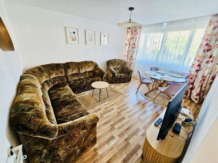 Apartament cu 2 camere decomandat în Cantemir