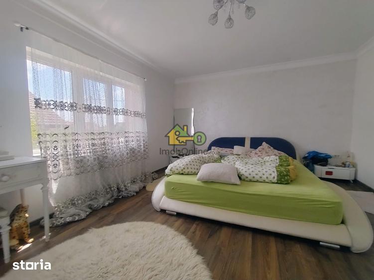 Casă cu 3 camere cu Teren 628 Mp în Șag