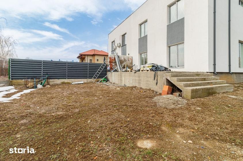 Casă cu 4 camere cu Teren 409 Mp în Corbeanca