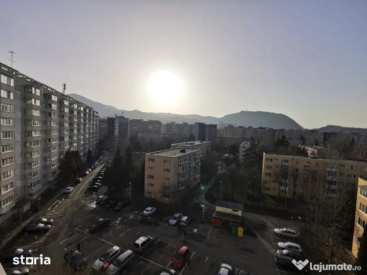 Apartament cu 2 camere semidecomandat în Sânpetru