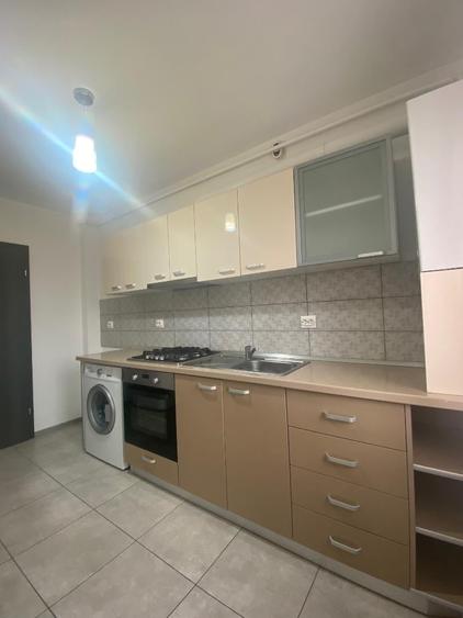 Apartament cu 2 camere decomandat, mobilat în Găvana