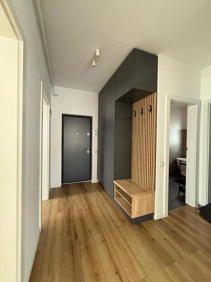 Apartament cu 3 camere decomandat în Sânnicoară
